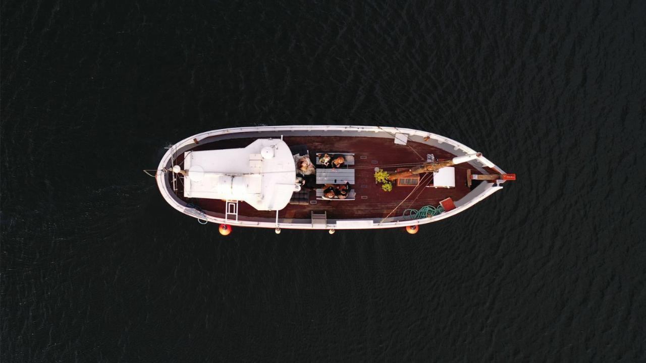 Varra Water - Unique Boat Accomodation - Bornholm Nexo Bagian luar foto